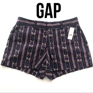NWT GAP 3" City Short Navy Blue Print size 8
